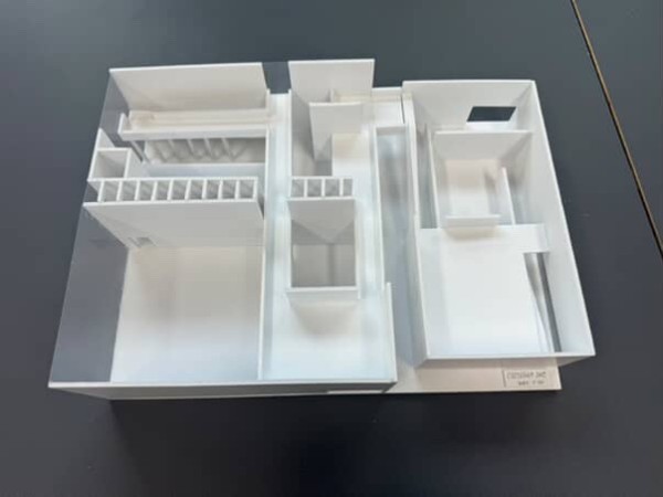b2bd680de17ea3d9f5f87b338a00b38a_1755145260_4335.jpg