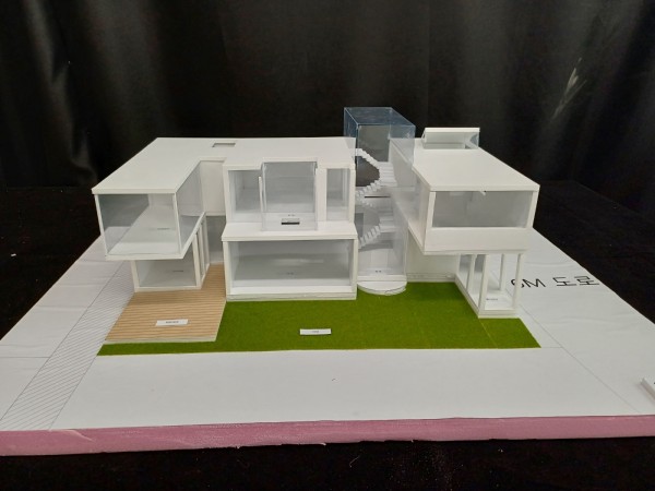 b2bd680de17ea3d9f5f87b338a00b38a_1755146807_3184.jpg