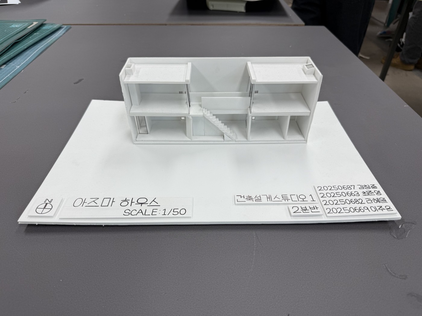 b2bd680de17ea3d9f5f87b338a00b38a_1755150232_708.jpeg